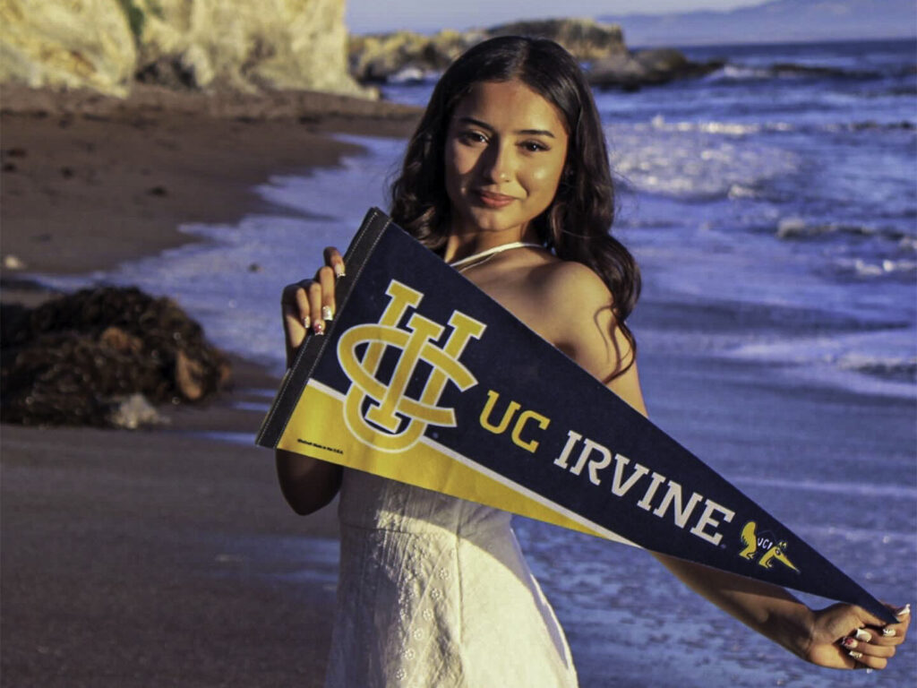 Senior Spotlight: Lost Hills Scholar Melissa Juarez Heads to UC Irvine with Three AA Degrees