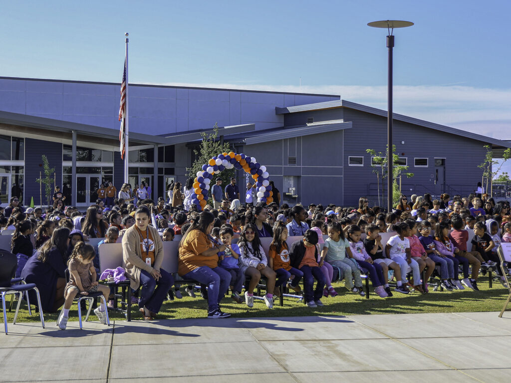 Mountain View Officially Dedicated as Newest Panama-Buena Vista Campus