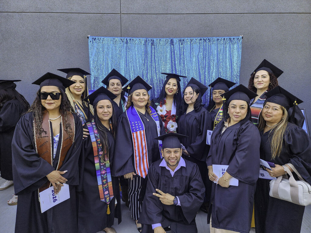 Adult Learners Forge New Career Paths in Spanish-Language Child Education